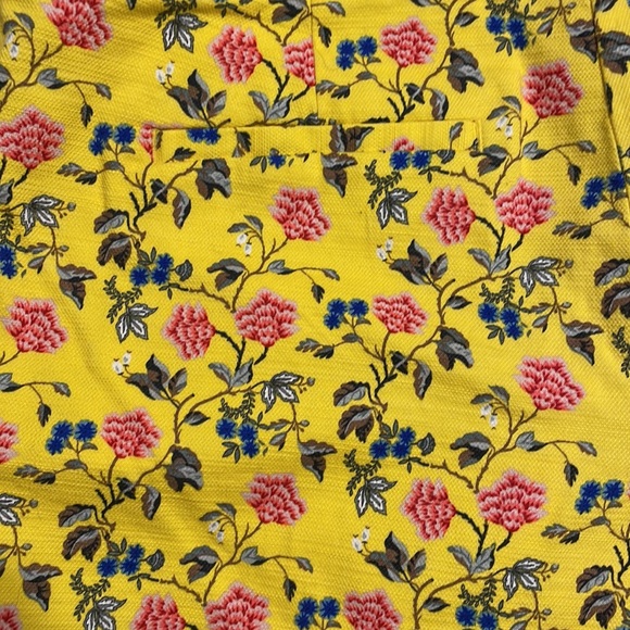 Loft yellow floral shorts US size 10 - Picture 6 of 6